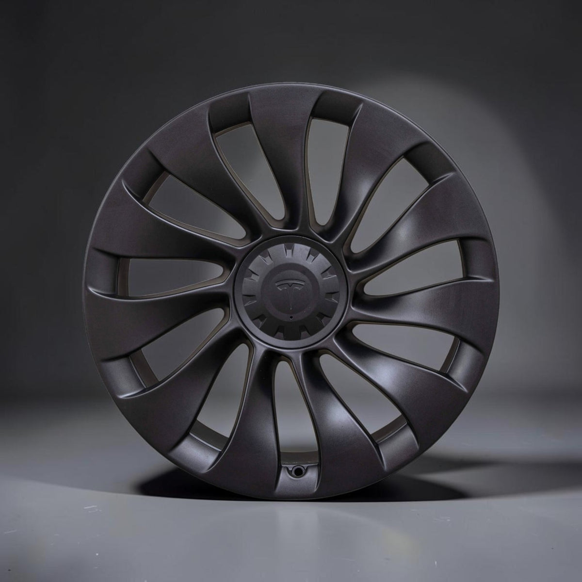 19 İnç 5x114.3 Tesla Jant Takımı (4 Adet)