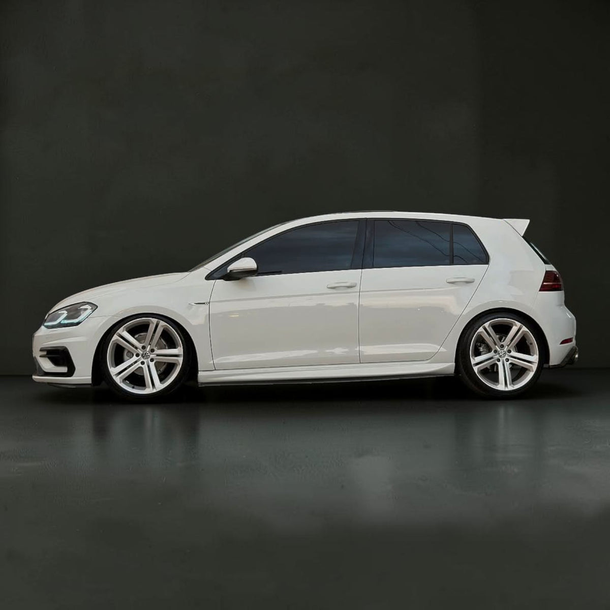 18 İnç 5x100 Volkswagen Mallory Jant Takımı (4 Adet)