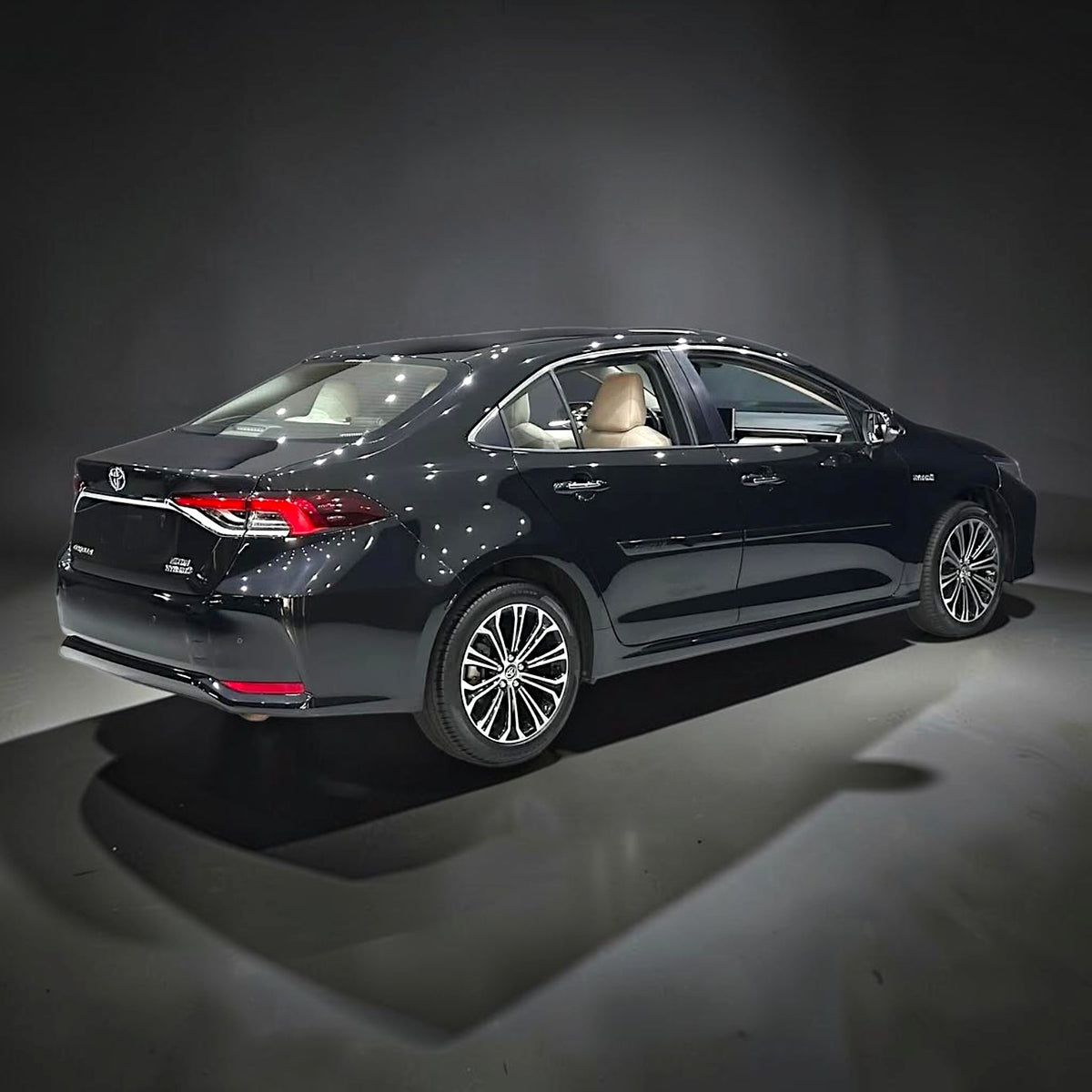 16 İnç 5x114.3 Toyota Corolla Jant Takımı (4 Adet)