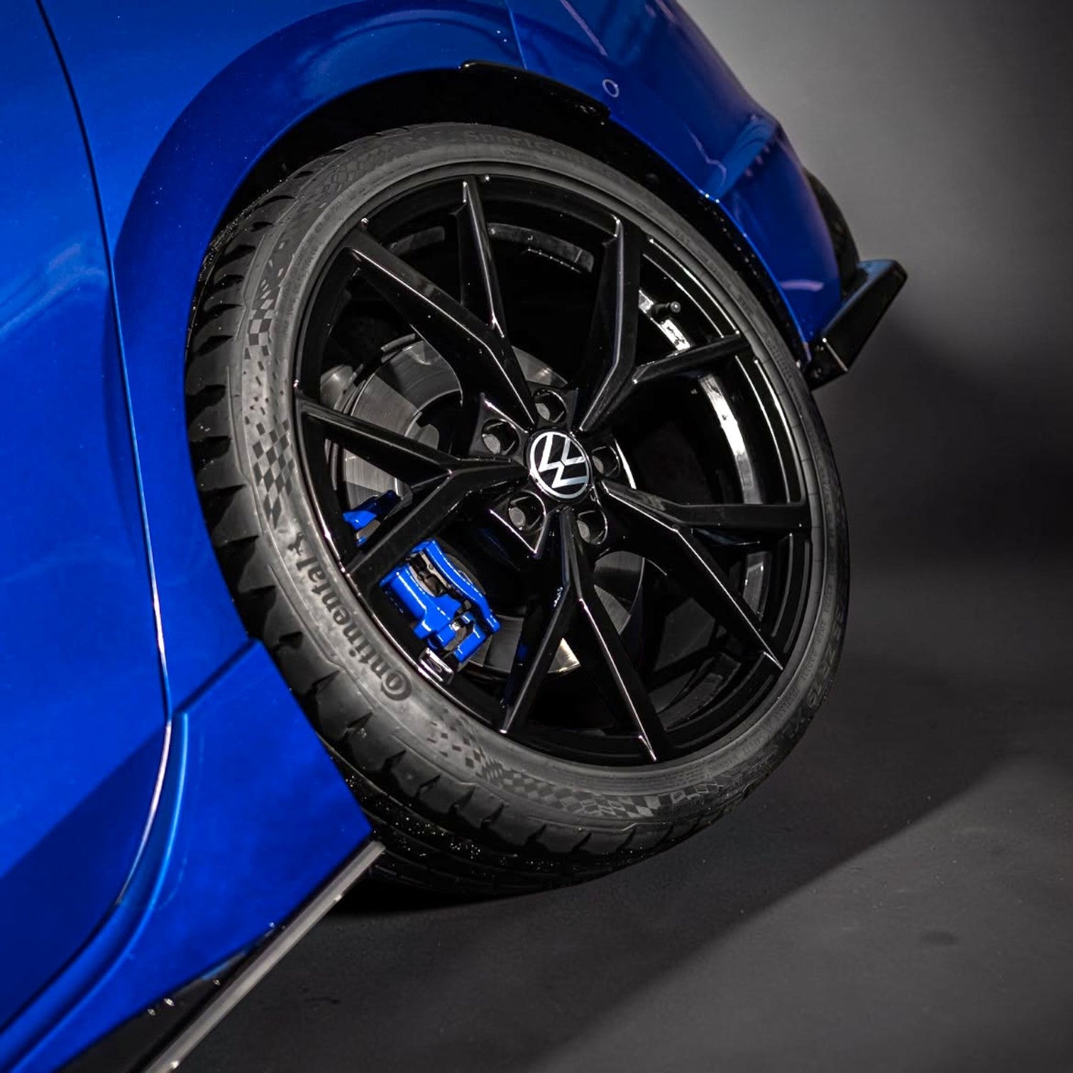 19 İnç 5x112 Golf R Line Jant Takımı (4 Adet)