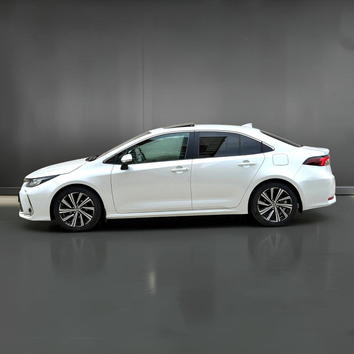 15 İnç 5x114.3 Toyota Corolla Jant Takımı (4 Adet)