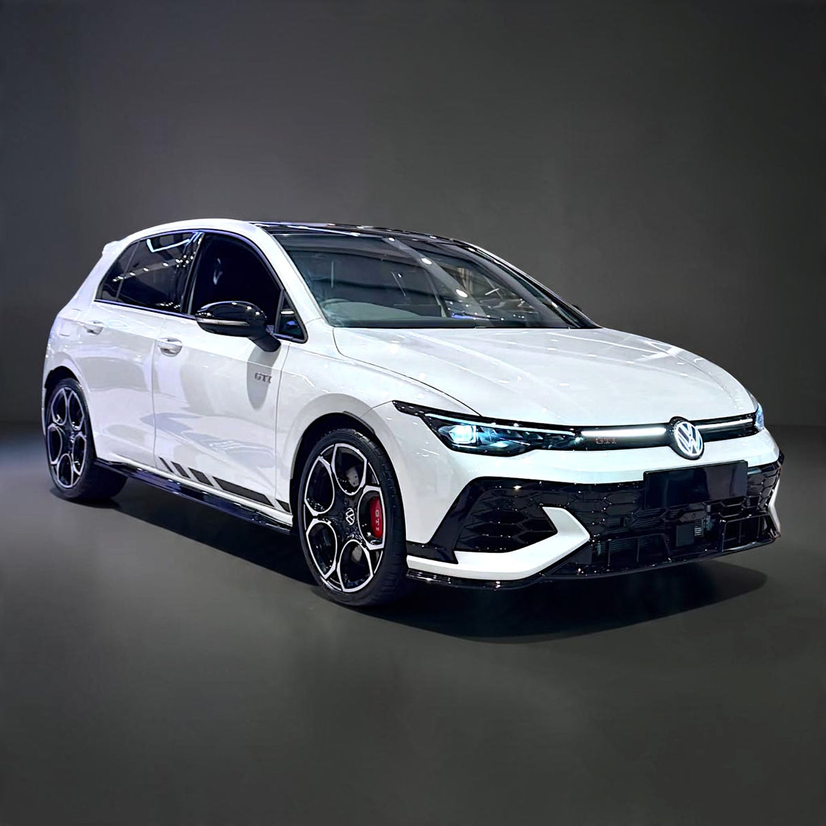 18 İnç 5x112 Volkswagen Golf GTI Queenstown Style Jant Takımı (4 Adet)
