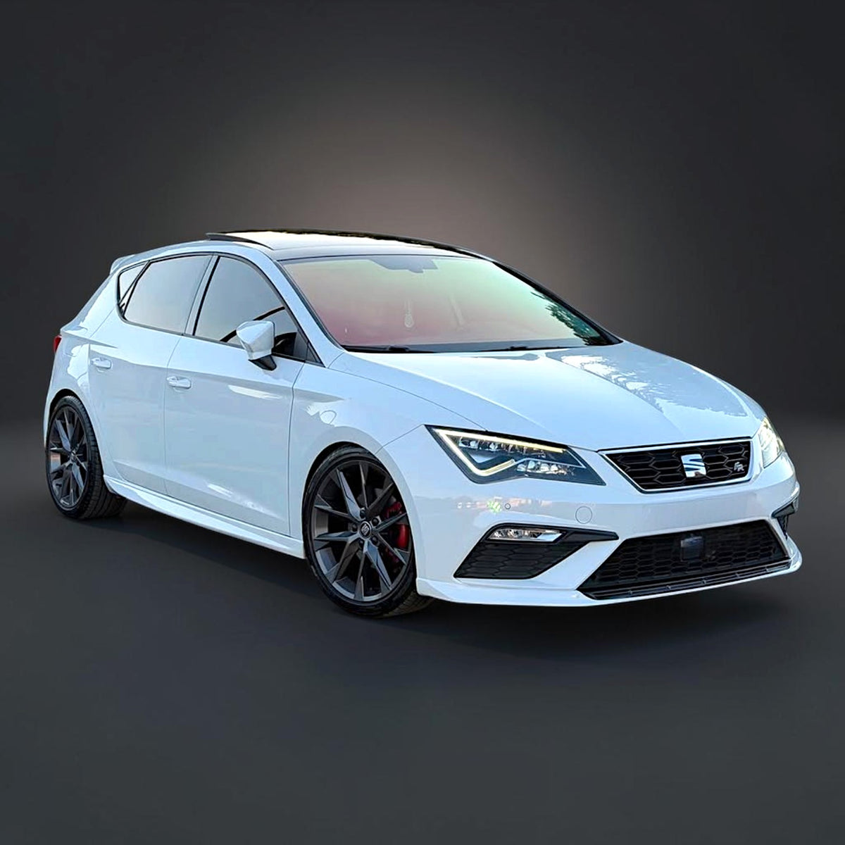 18 İnç 5x112 Seat Leon FR Akrep Jant Takımı (4 Adet)
