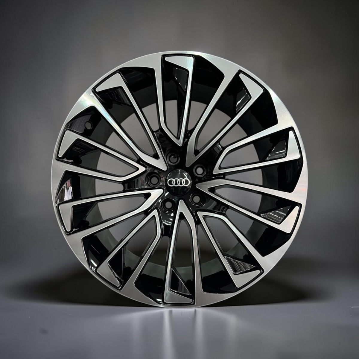 19 İnç 5x112 Audi A6 Jant Takımı (4 Adet)