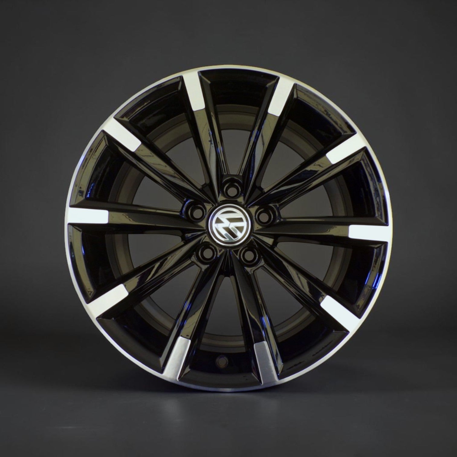 17 İnç 5x100 Polo Ibiza Fabia Scala Bora Uyumlu Jant Takımı (4 Adet)