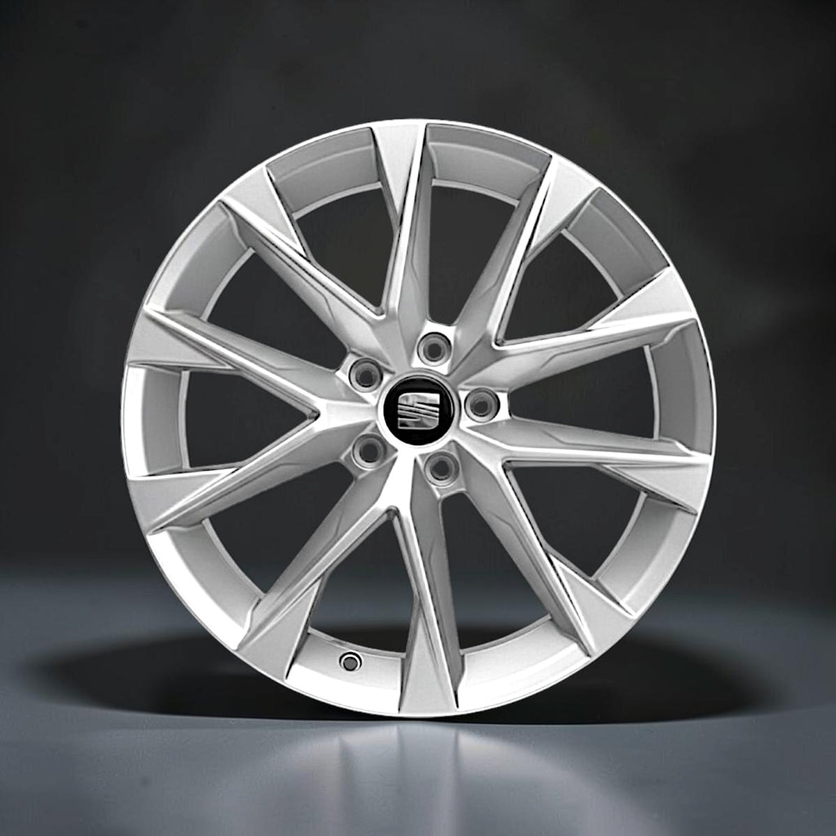 18 İnç 5x112 Seat Leon FR Akrep Jant Takımı (4 Adet)