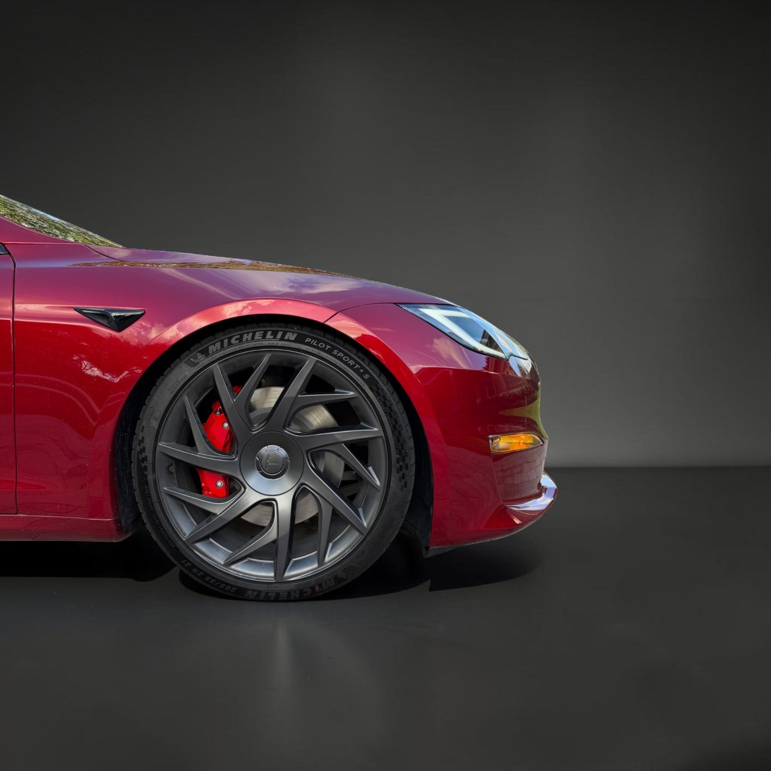 20 İnç 5x114.3 Tesla Uyumlu Jant Modeli (4 Adet) MB
