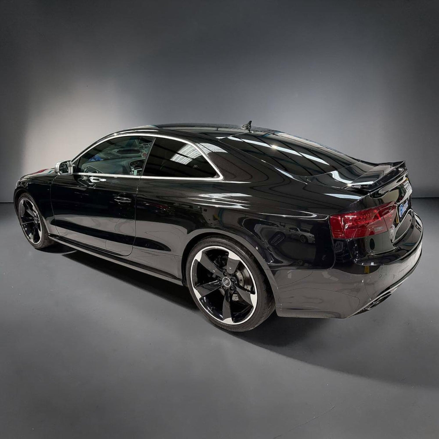 19 İnç 5x112 Audi A3 S3 RS3 Jant Takımı (4 Adet)