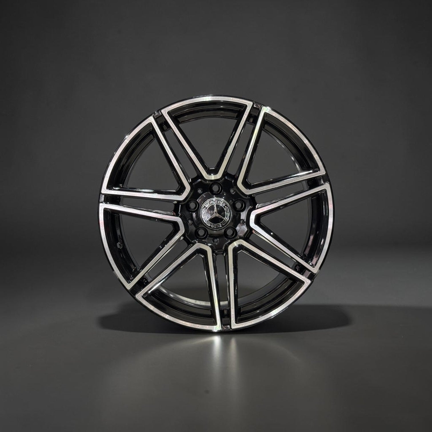 19 İnç 5x112 Mercedes Vito Uyumlu Jant Modeli (Ön/Arka Set) (4 Adet) GBD