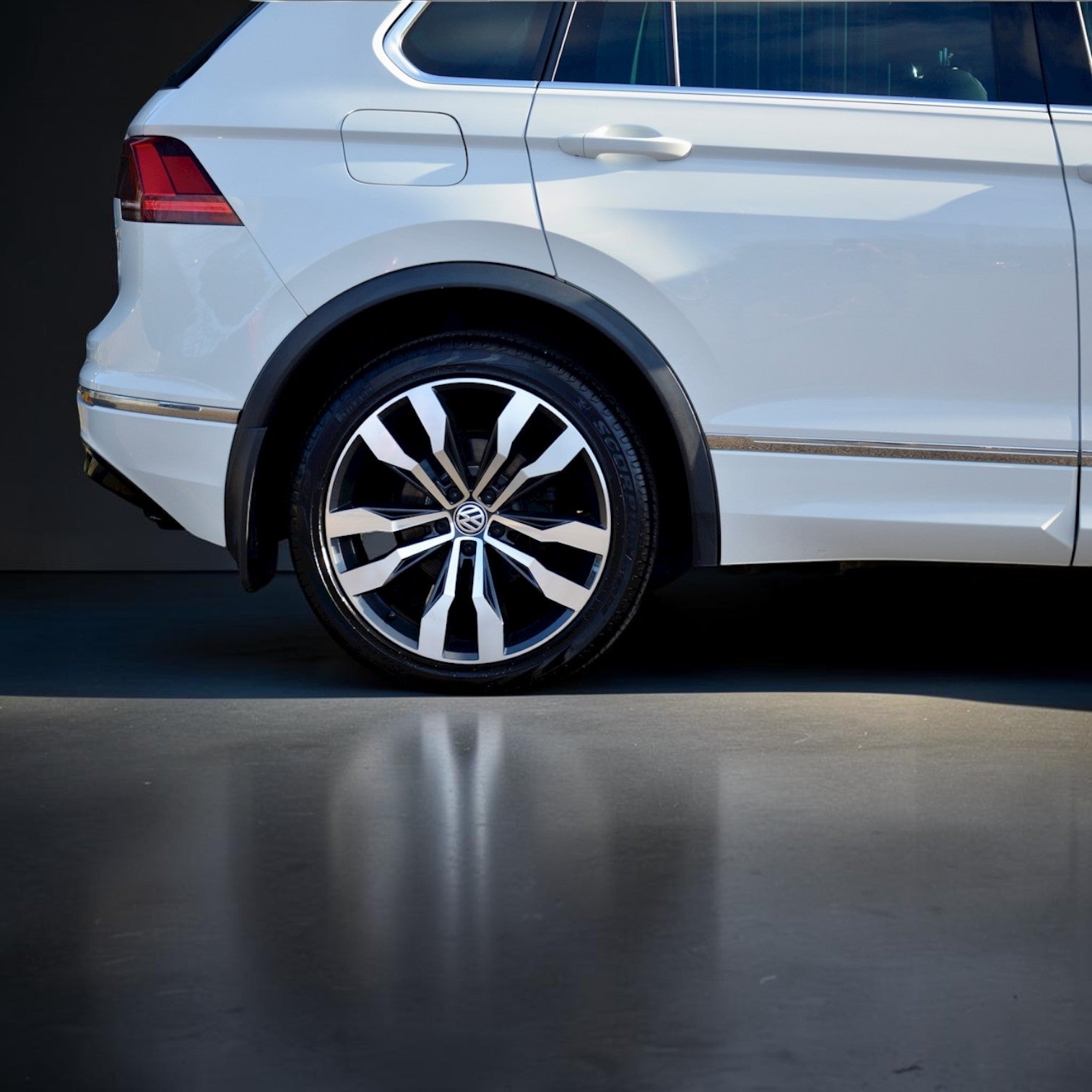 19 İnç 5x112 Tiguan Suzuka Jant Takımı (4 Adet)