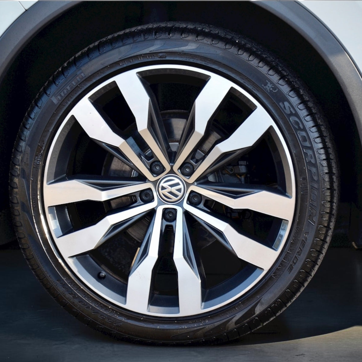 19 İnç 5x112 Tiguan Suzuka Jant Takımı (4 Adet)