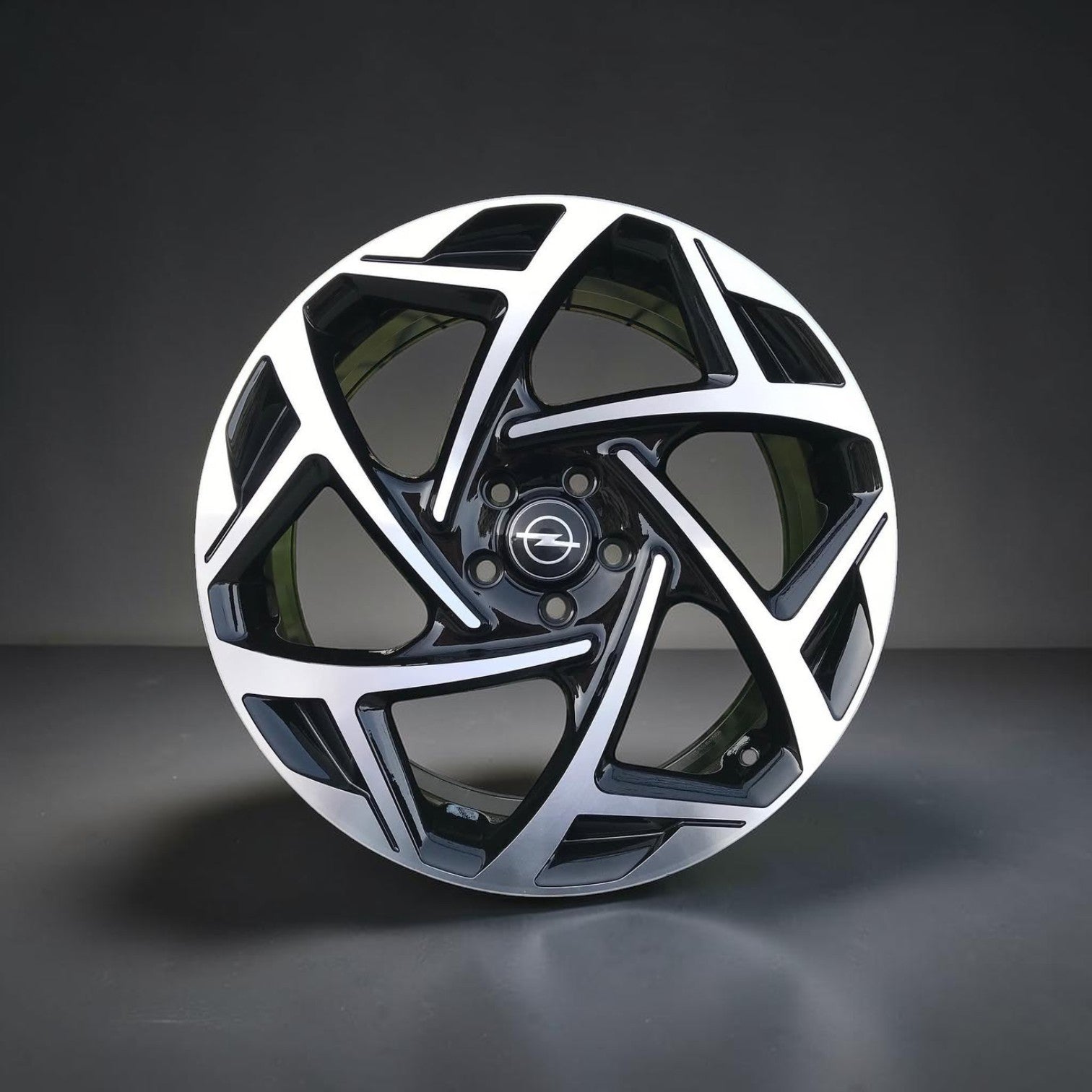 17 İnç 5x120 İnsignia OPC Atom Jant Modeli (4 Adet) GBD