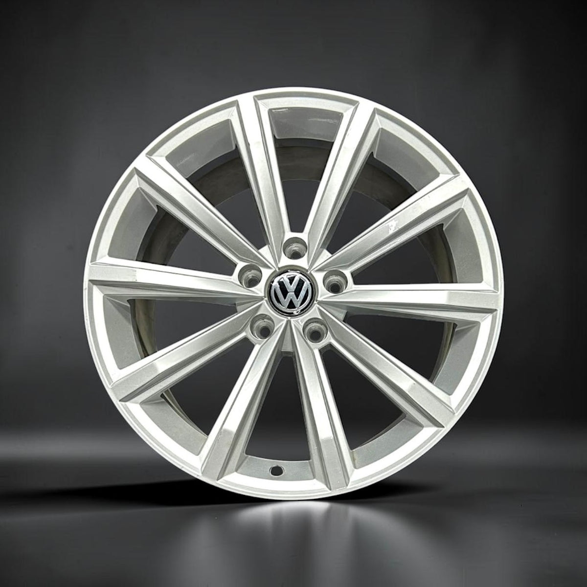 18 İnç 5x112 VW London Jant Takımı (4 Adet)