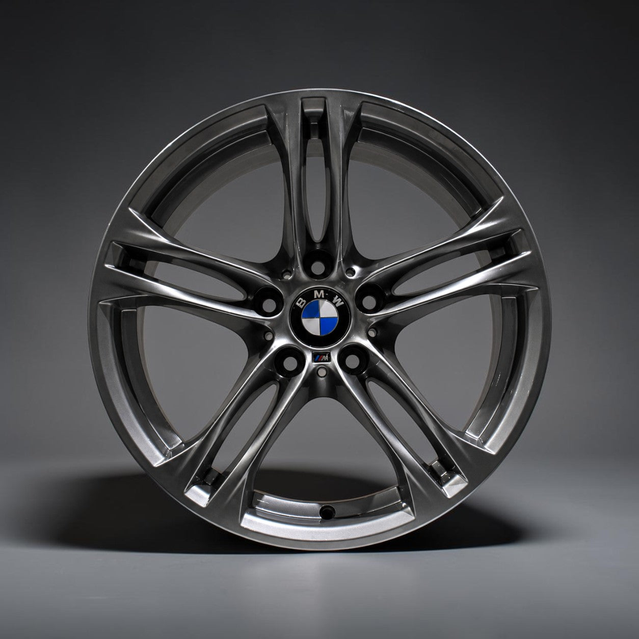 18 İnç 5x120 Style 613M F10/F30 Jant Takımı (Ön/Arka Set) (4 Adet)