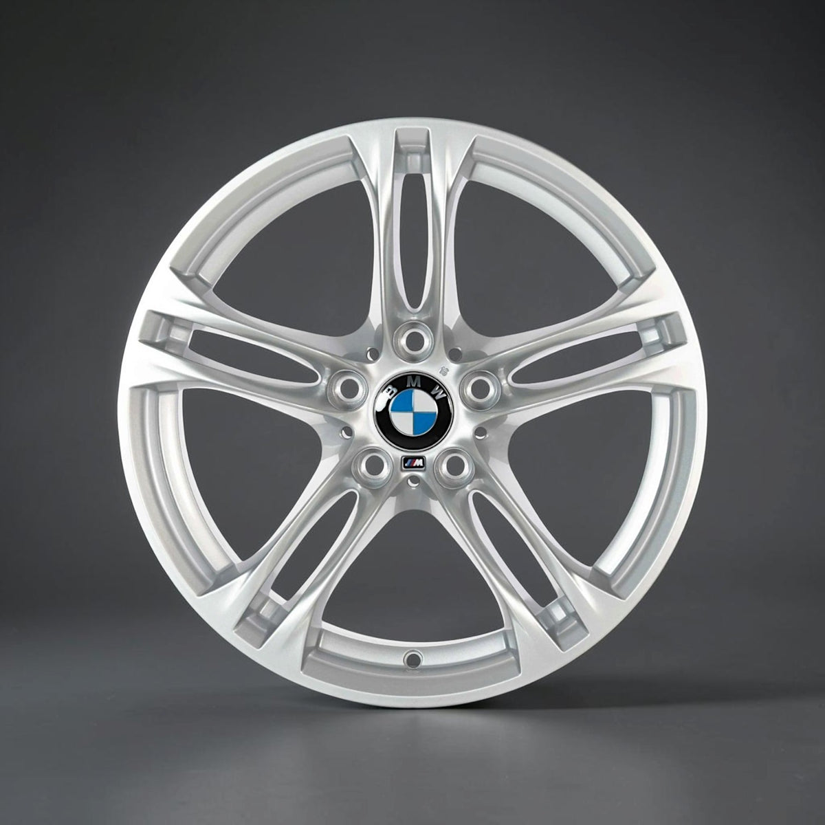18 İnç 5x120 Style 613M F10/F30 Jant Takımı (Ön/Arka Set) (4 Adet)