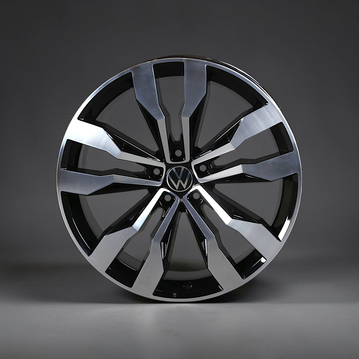 19 İnç 5x112 Tiguan Suzuka Jant Takımı (4 Adet)