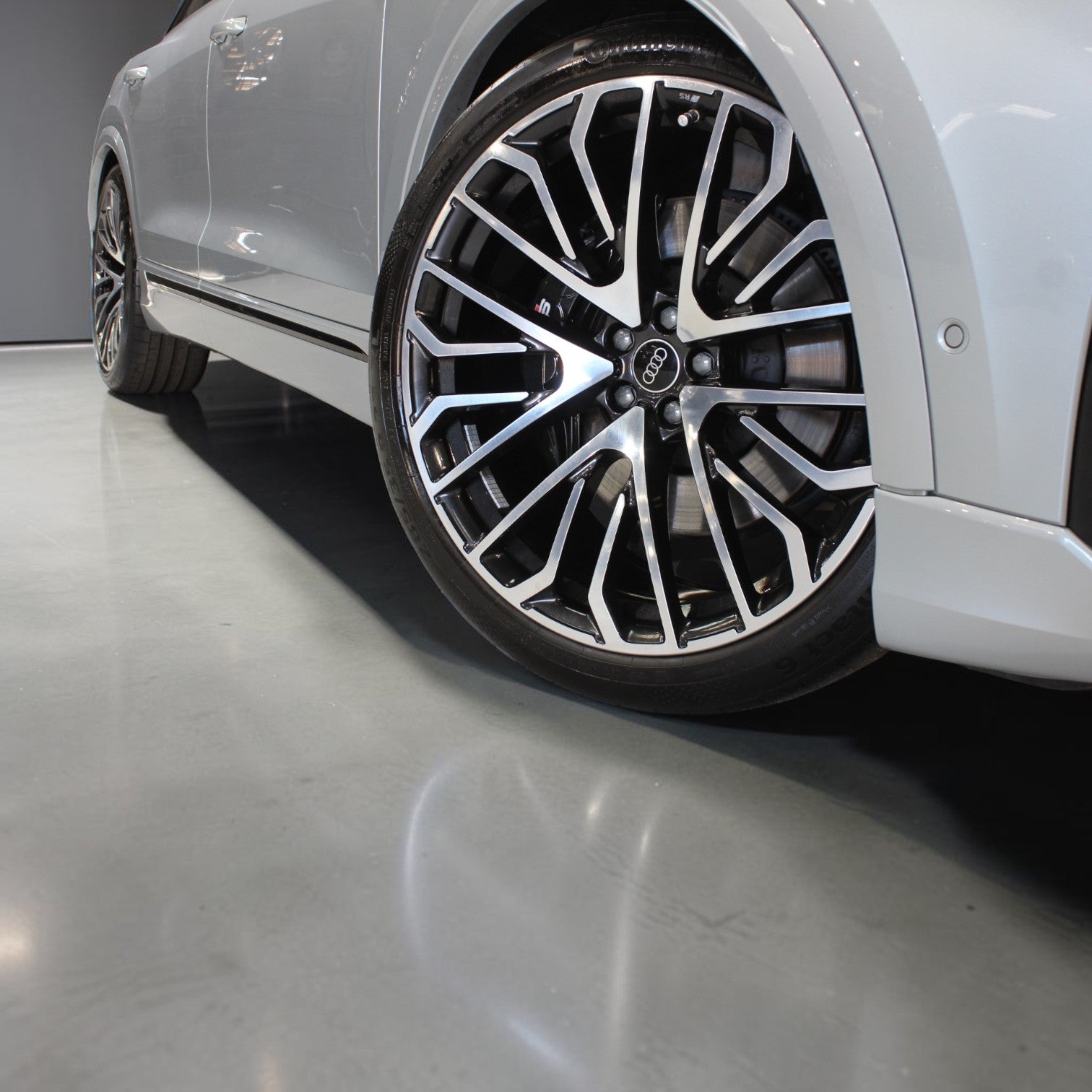 19 İnç 5x112 Audi Jant Modeli (4 Adet) GBD