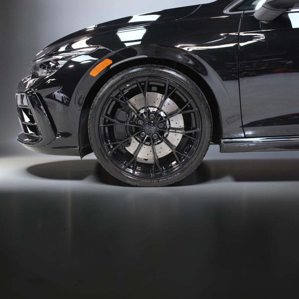 17 İnç 5x112 Golf R Jant Takımı (4 Adet)