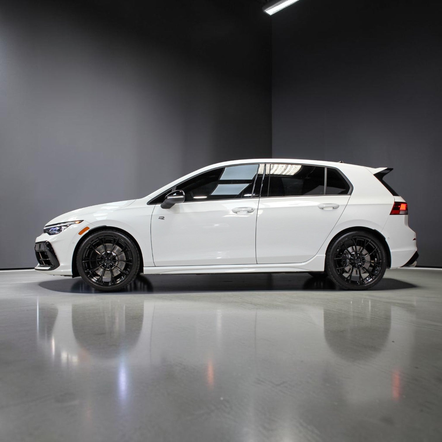 19 İnç 5x112 Golf R Jant Modeli (4 Adet) GB