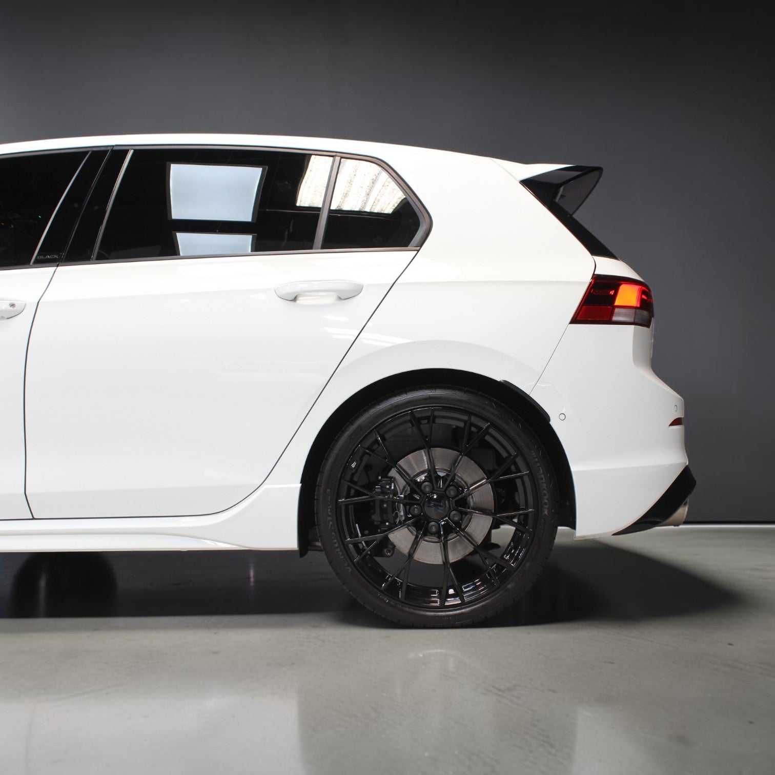 19 İnç 5x112 Golf R Jant Modeli (4 Adet) GB