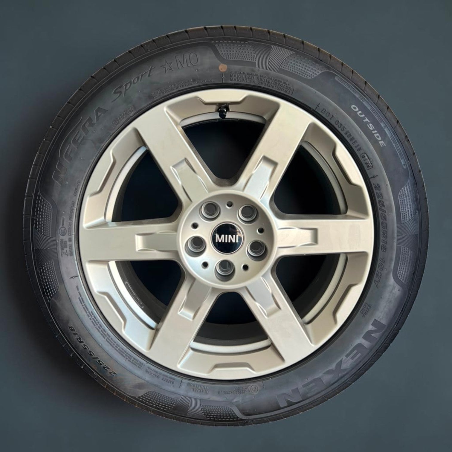 18 İnç 5x112 Mini Coutryman Style 944 Orijinal Jant & Lastik (4 Adet) 2. El
