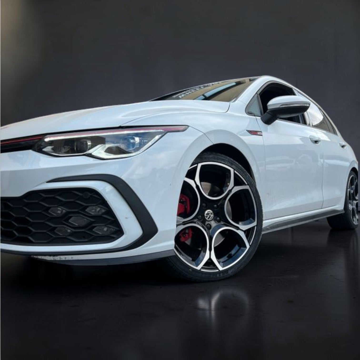 18 İnç 5x112 Volkswagen Queenstown Style Jant Takımı (4 Adet)
