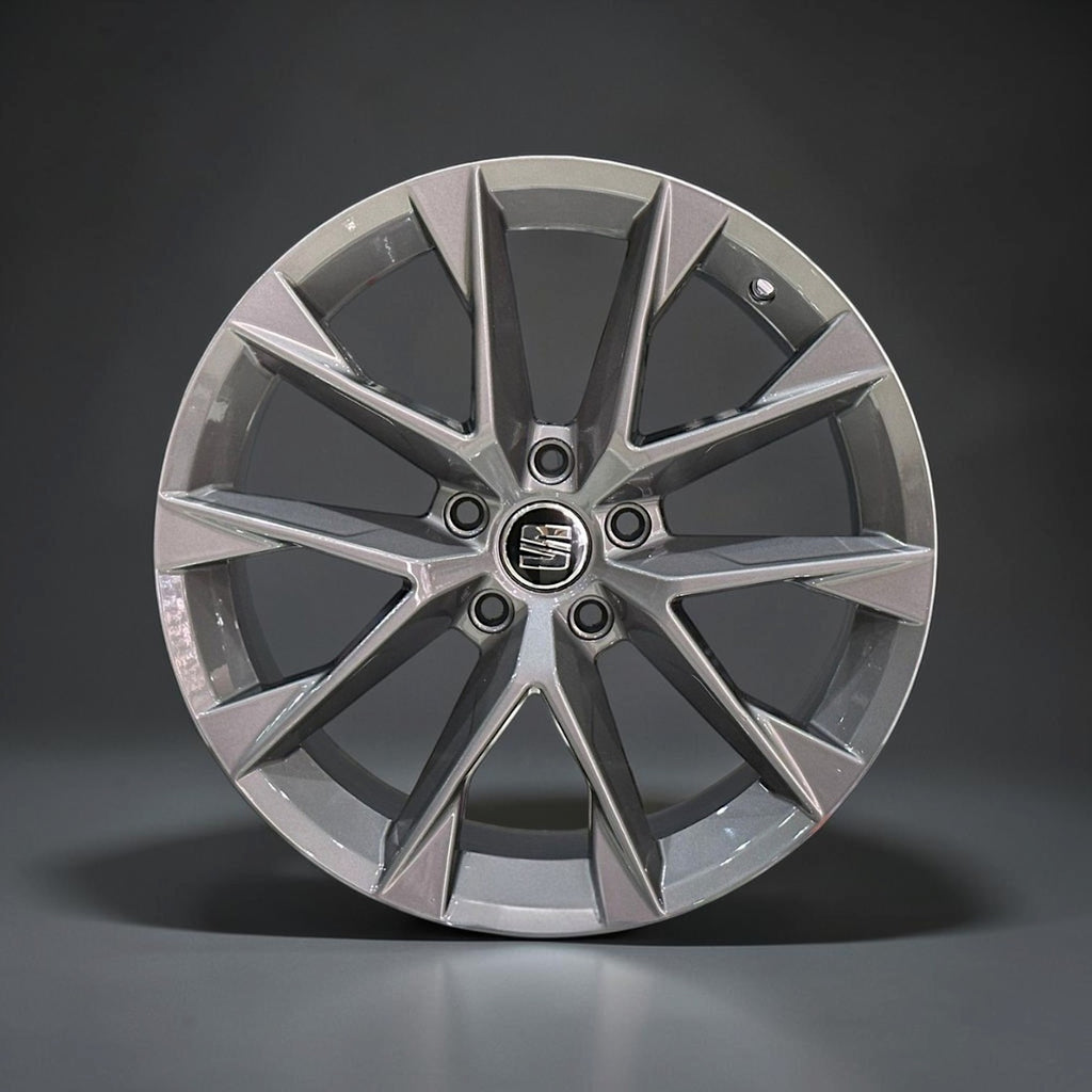 18 İnç 5x112 Seat Leon FR Akrep Jant Takımı (4 Adet)
