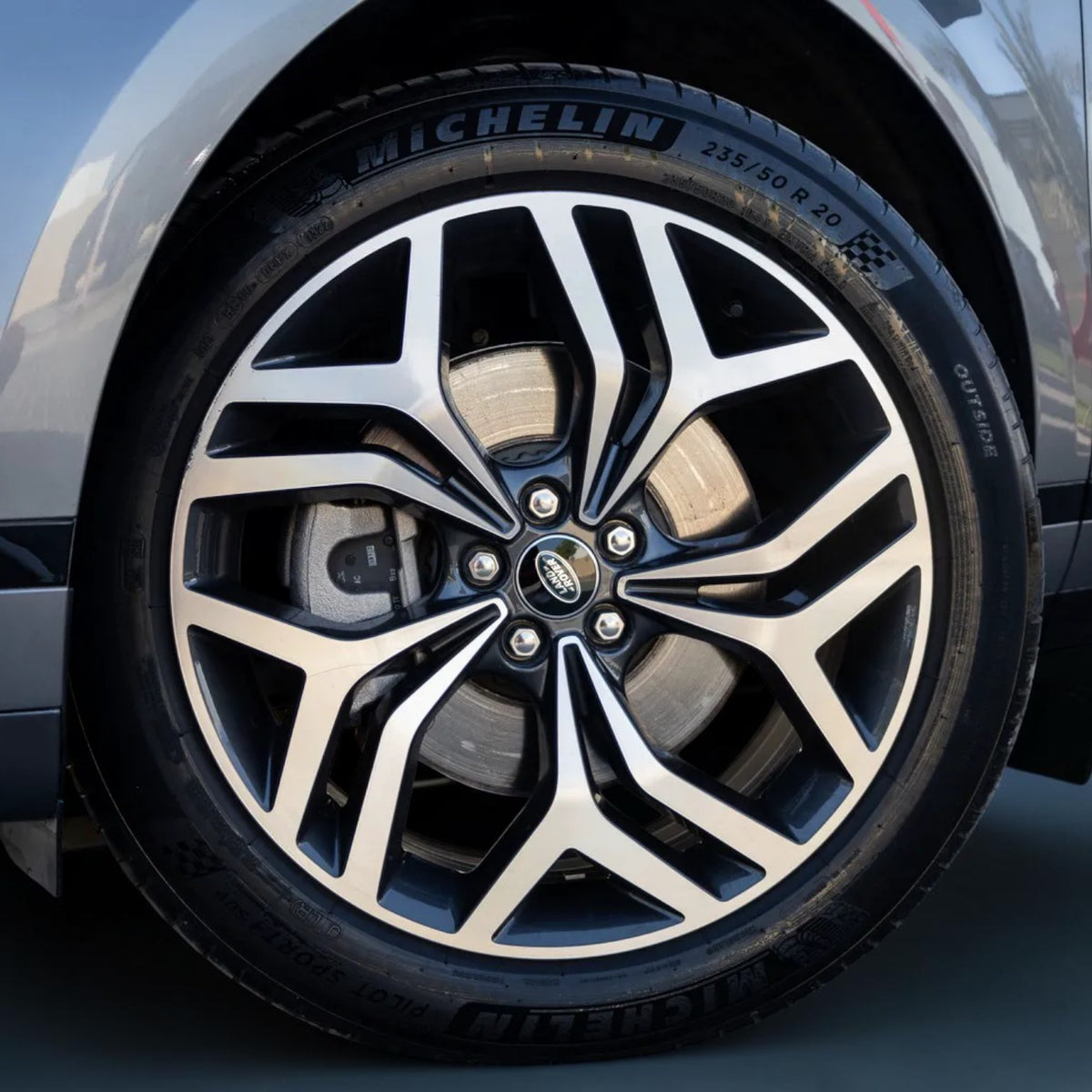 20 İnç 5x108 Style 5079 Jant Takımı (4 Adet)
